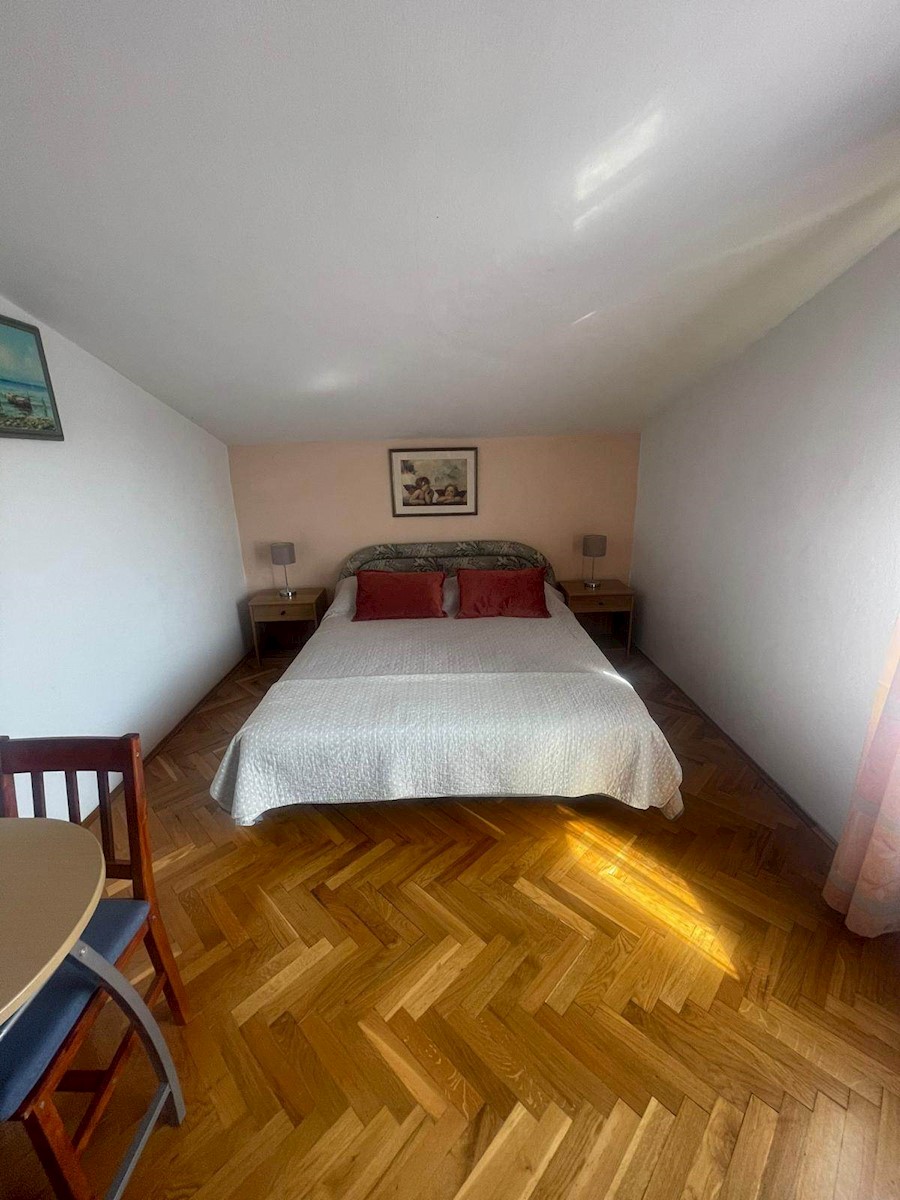 Hiša v Valbandonu, 181m2