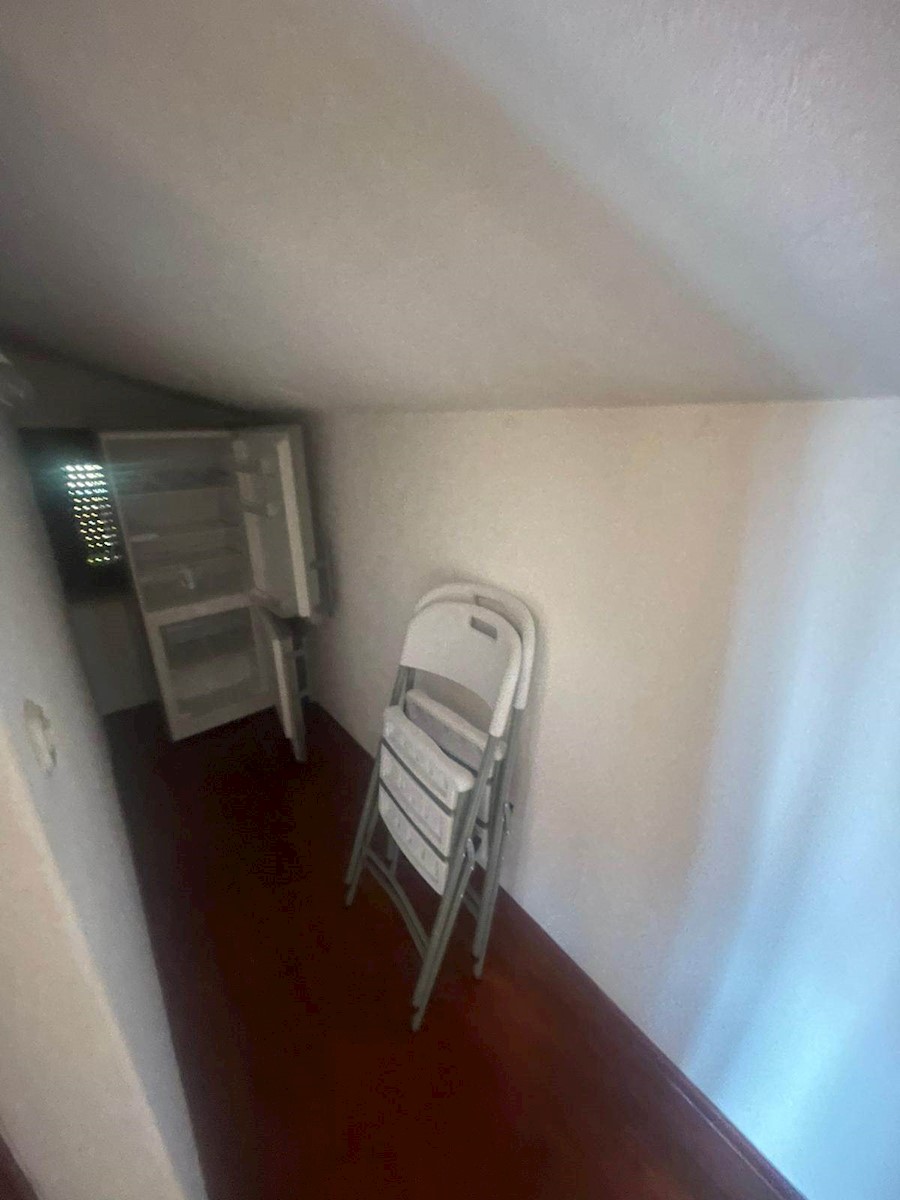 Hiša v Valbandonu, 181m2