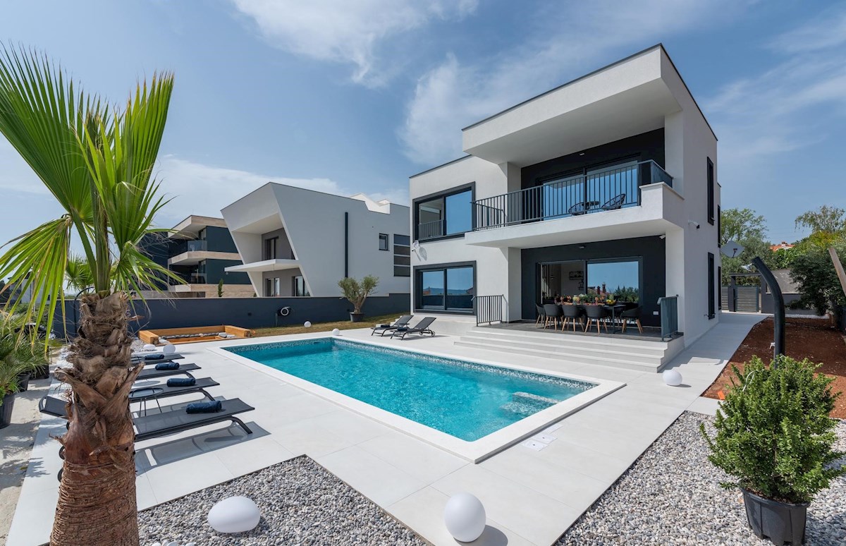 Vila v Medulinu, 297m2