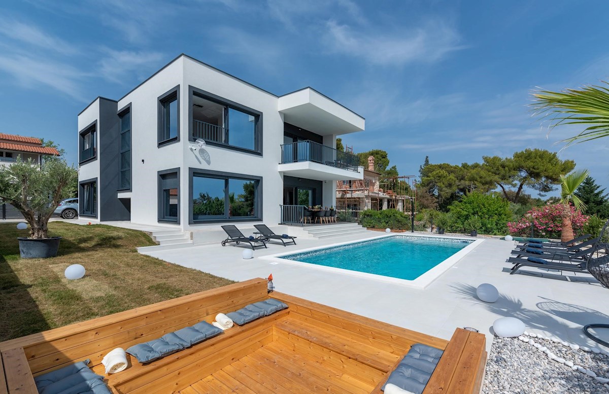 Vila v Medulinu, 297m2