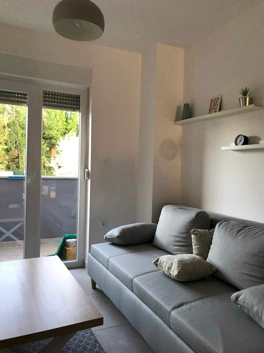 Opremljeno, dvosobno stanovanje v Medulinu, 58m2