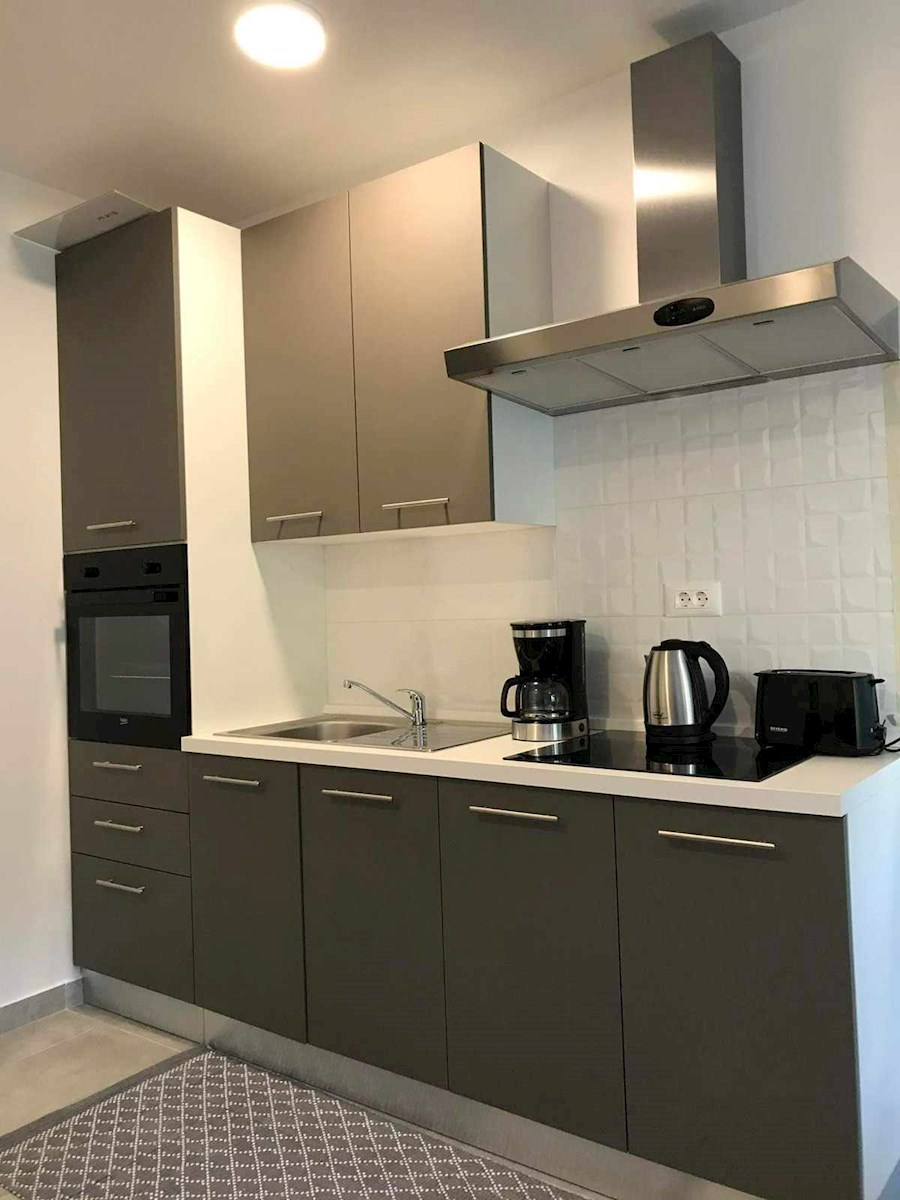 Opremljeno, dvosobno stanovanje v Medulinu, 58m2