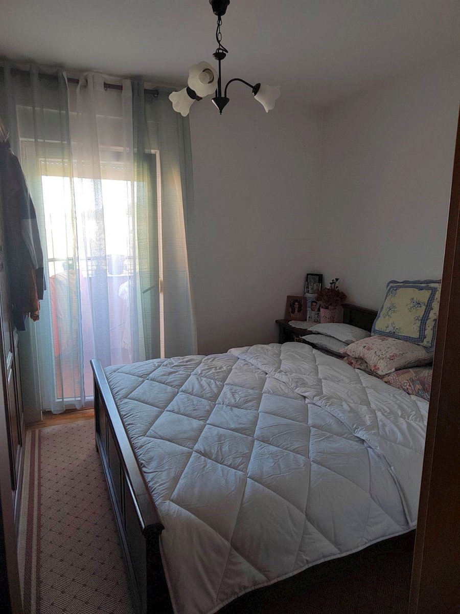 Dvosobno stanovanje v Puli, 64m2