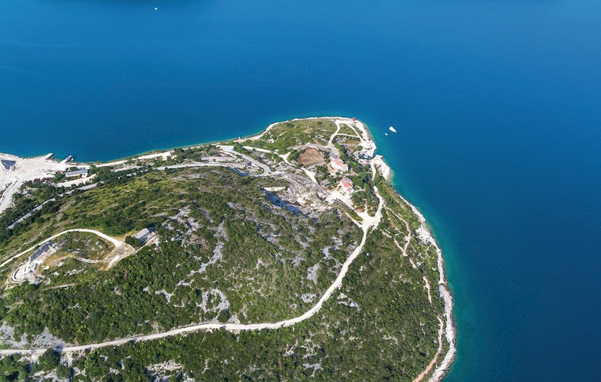 Vila pri Marčani, 300m2