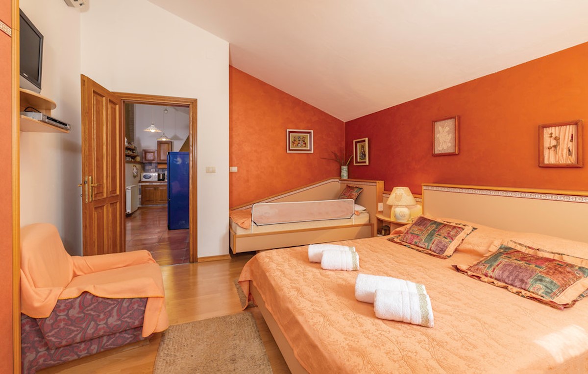 Vila pri Marčani, 300m2