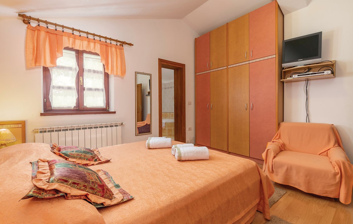 Vila pri Marčani, 300m2