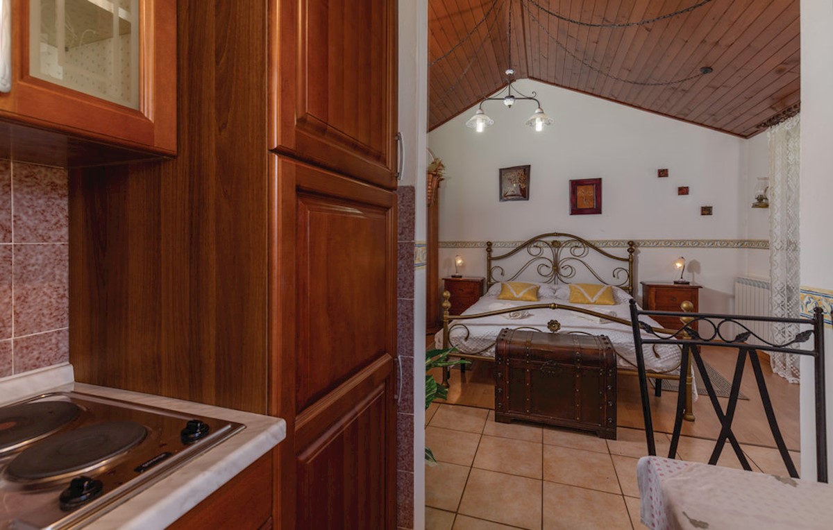 Vila pri Marčani, 300m2