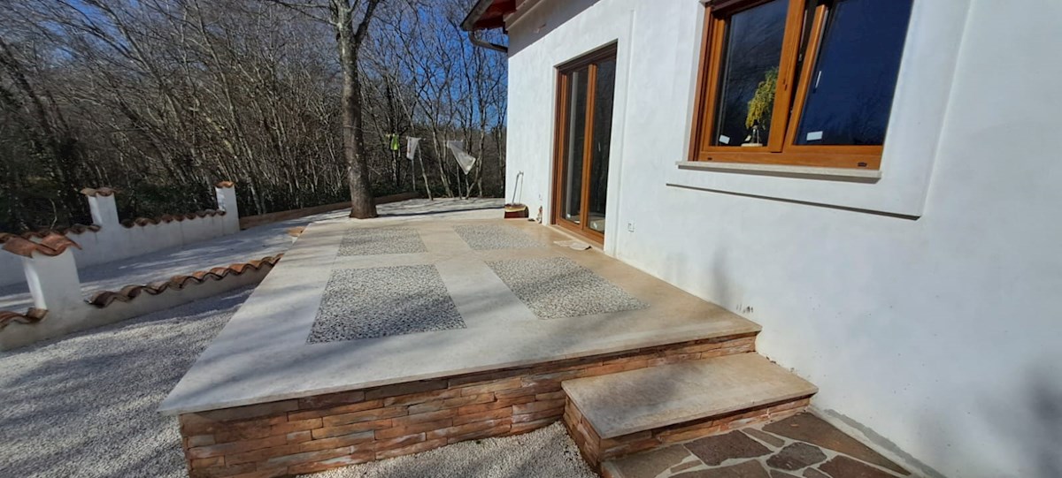 Hiša ŽELISKI, GOLEŠOVO