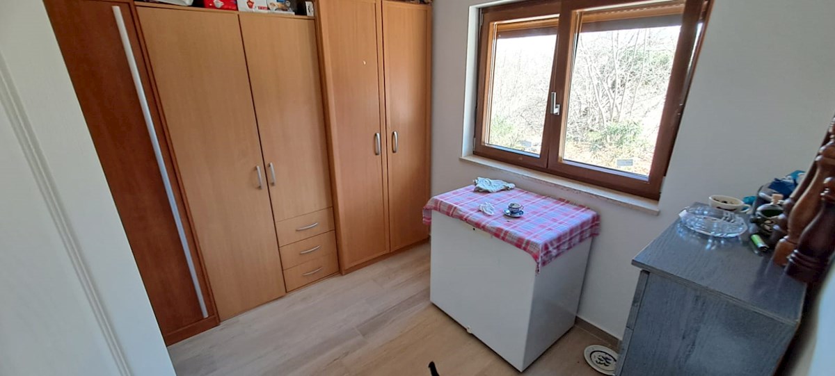 Hiša ŽELISKI, GOLEŠOVO