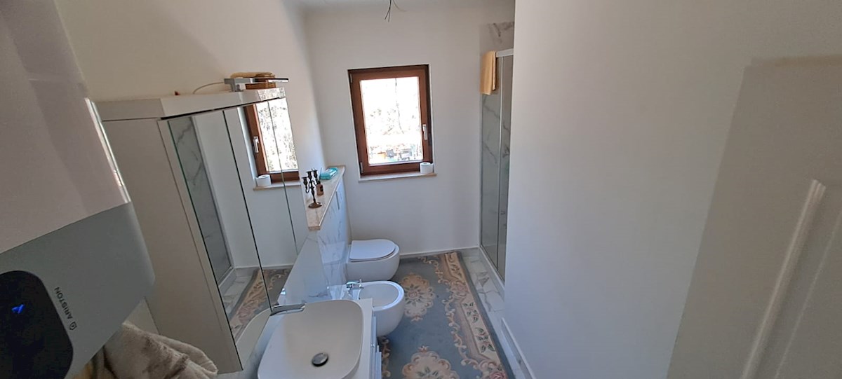 Hiša ŽELISKI, GOLEŠOVO