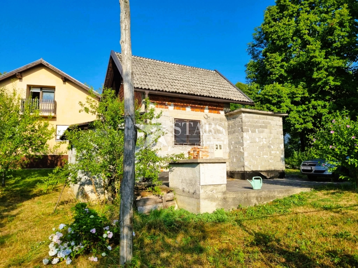 Josipdol - Počitniška hišica za počitnice v naravi, 42 m2