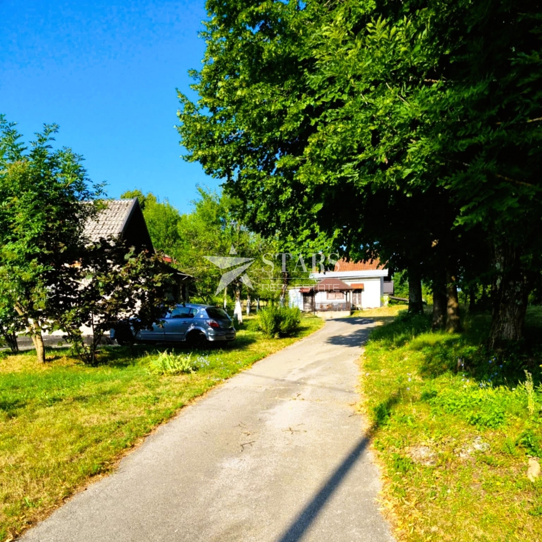 Josipdol - Počitniška hišica za počitnice v naravi, 42 m2