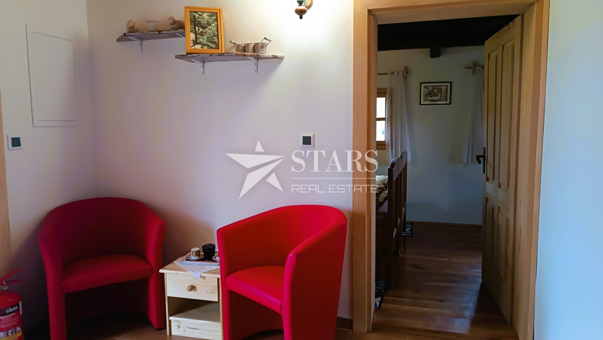 Josipdol - Two wooden houses with 4 apartments on a large plot of land