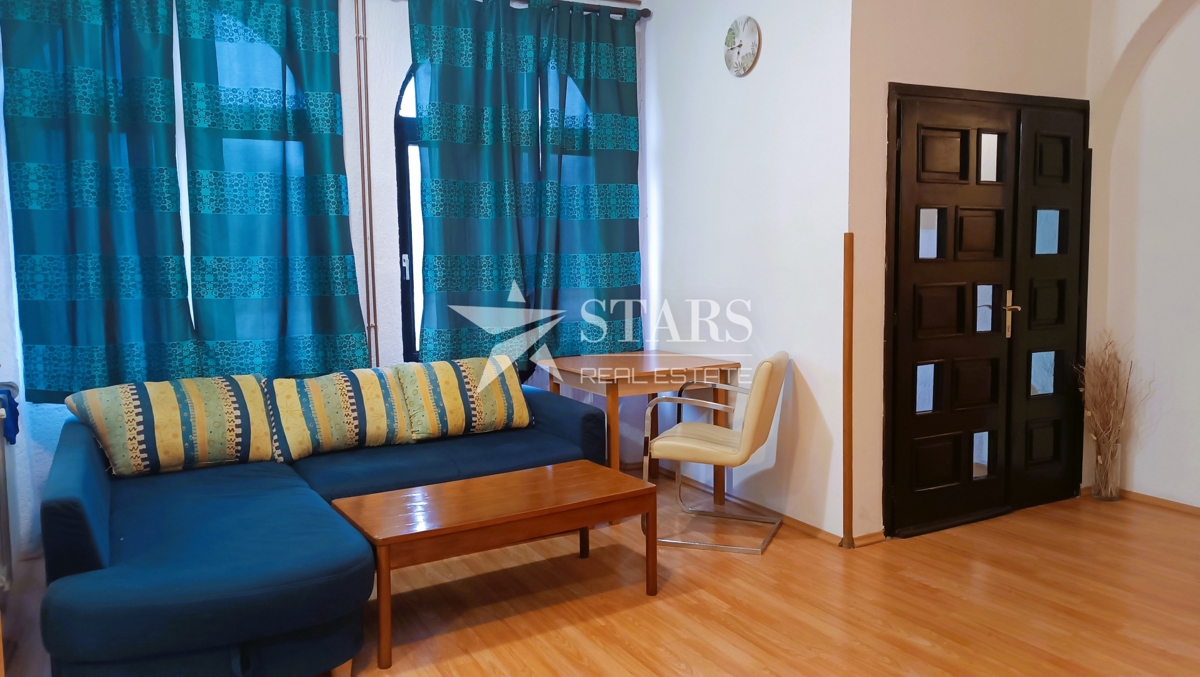 Josipdol - Stanovanjsko-poslovna nepremičnina z zazidljivim zemljiščem ( 9 429 m2 ) 