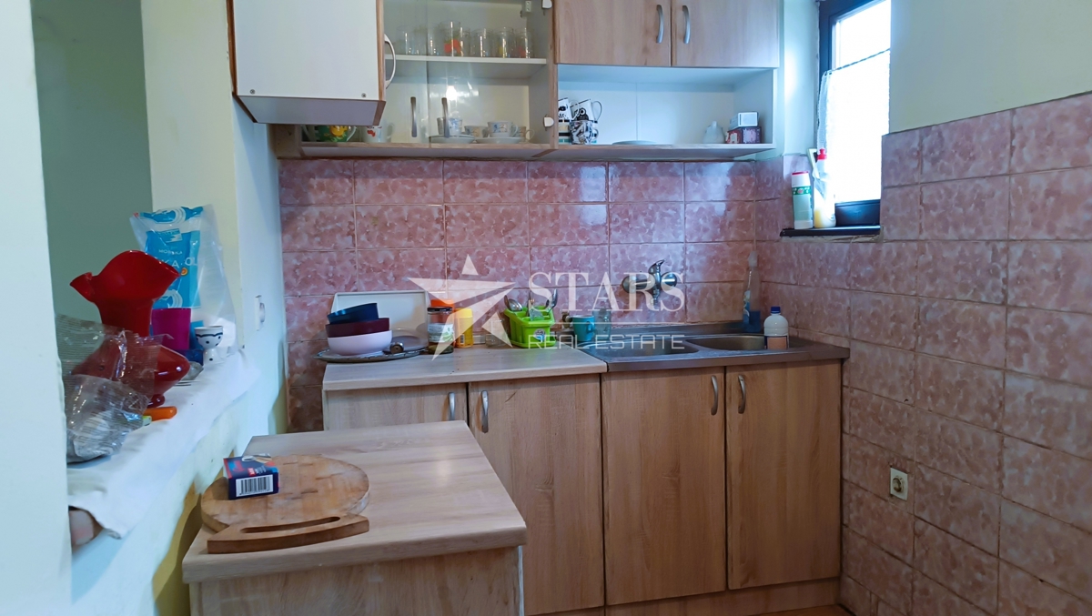 Saborsko - Hiša v centru 75 m2, dom za družino in investicijska priložnost