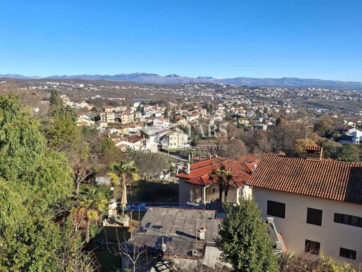 Hiša Mihotići, Matulji, 523m2