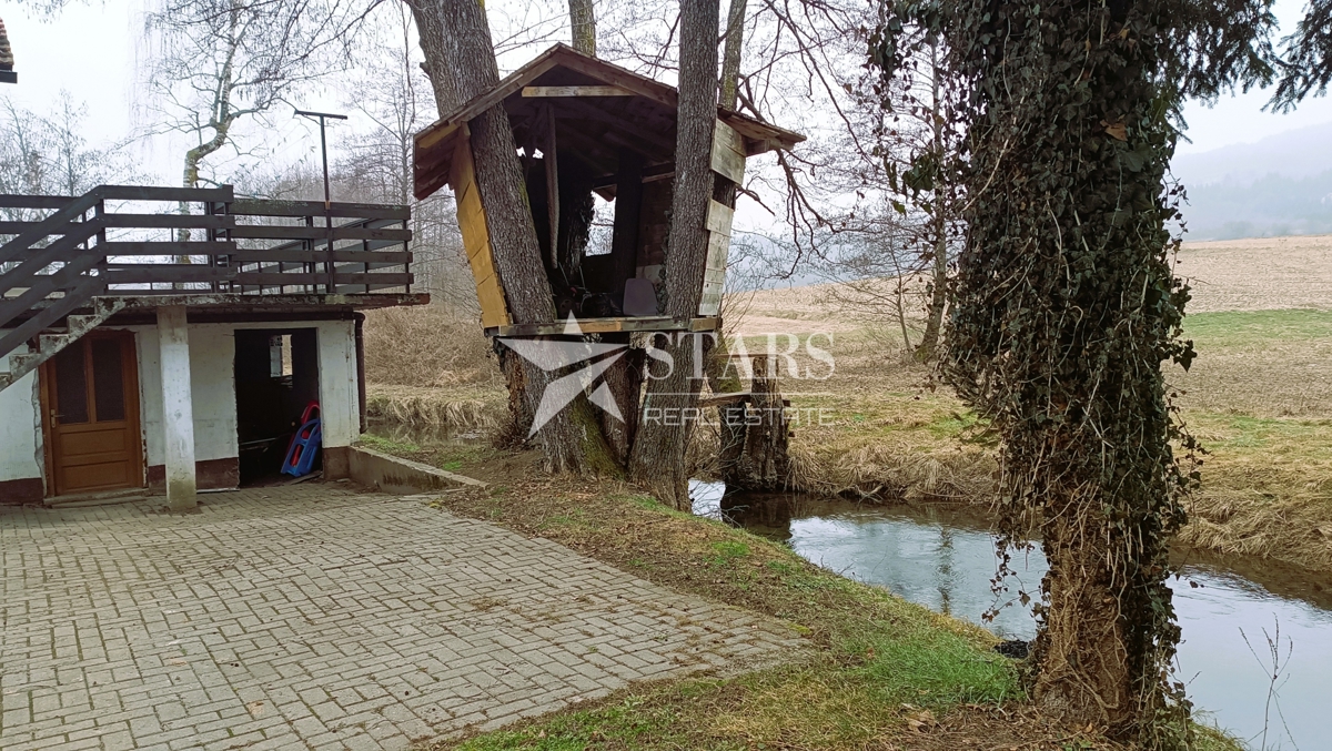 Josipdol - Stanovanjsko-poslovna nepremičnina ob potoku in starem mlinu