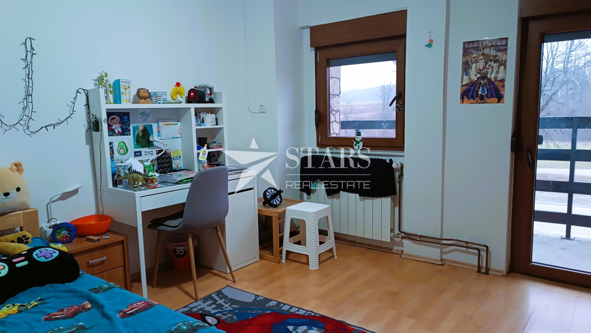 Josipdol - Stanovanjsko-poslovna nepremičnina ob potoku in starem mlinu