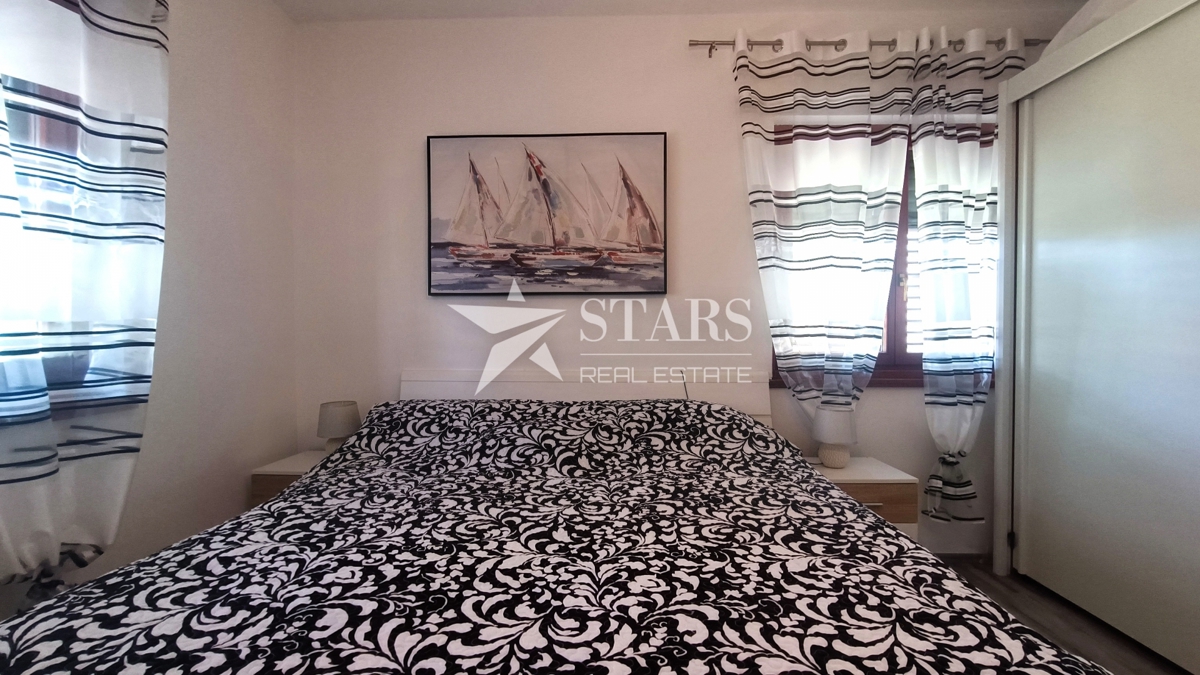 Hiša Malinska, Malinska-Dubašnica, 376m2