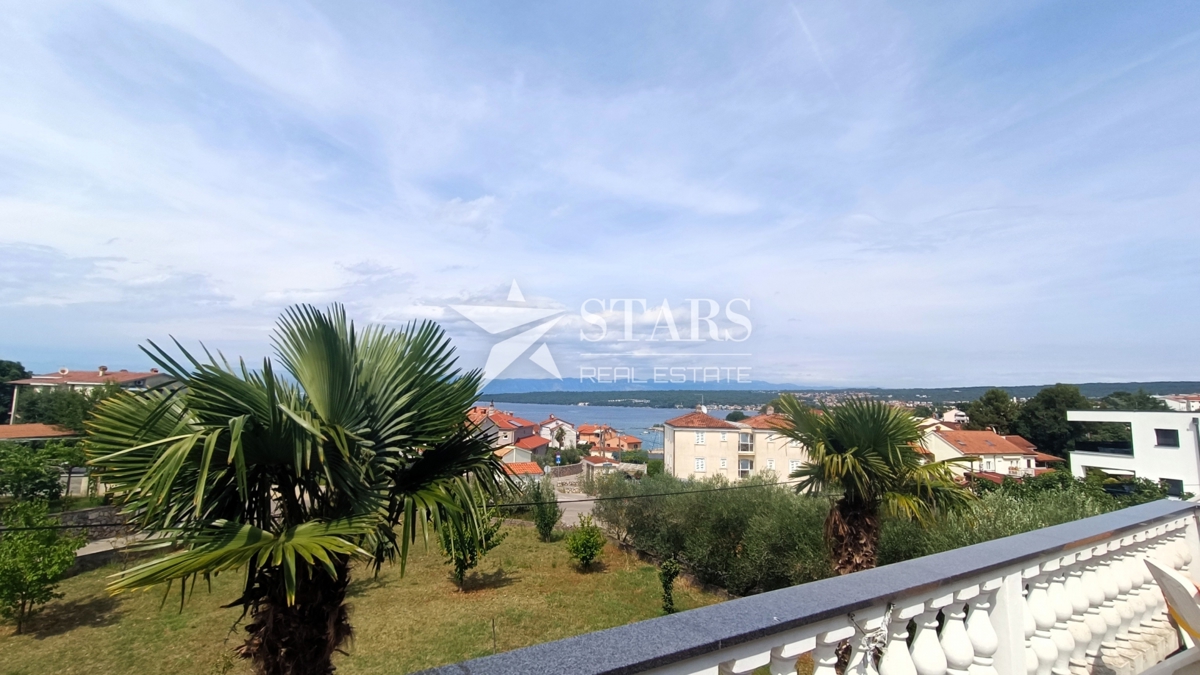 Hiša Malinska, Malinska-Dubašnica, 376m2