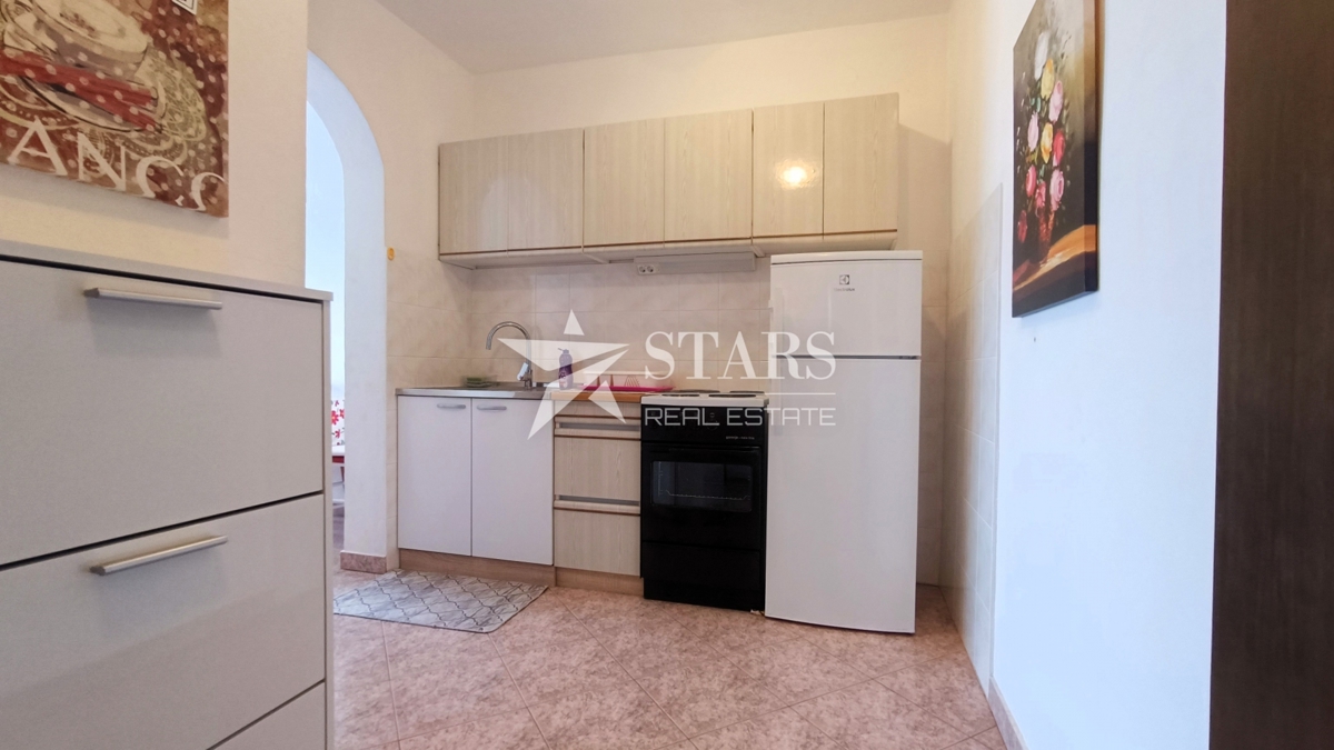 Hiša Malinska, Malinska-Dubašnica, 376m2