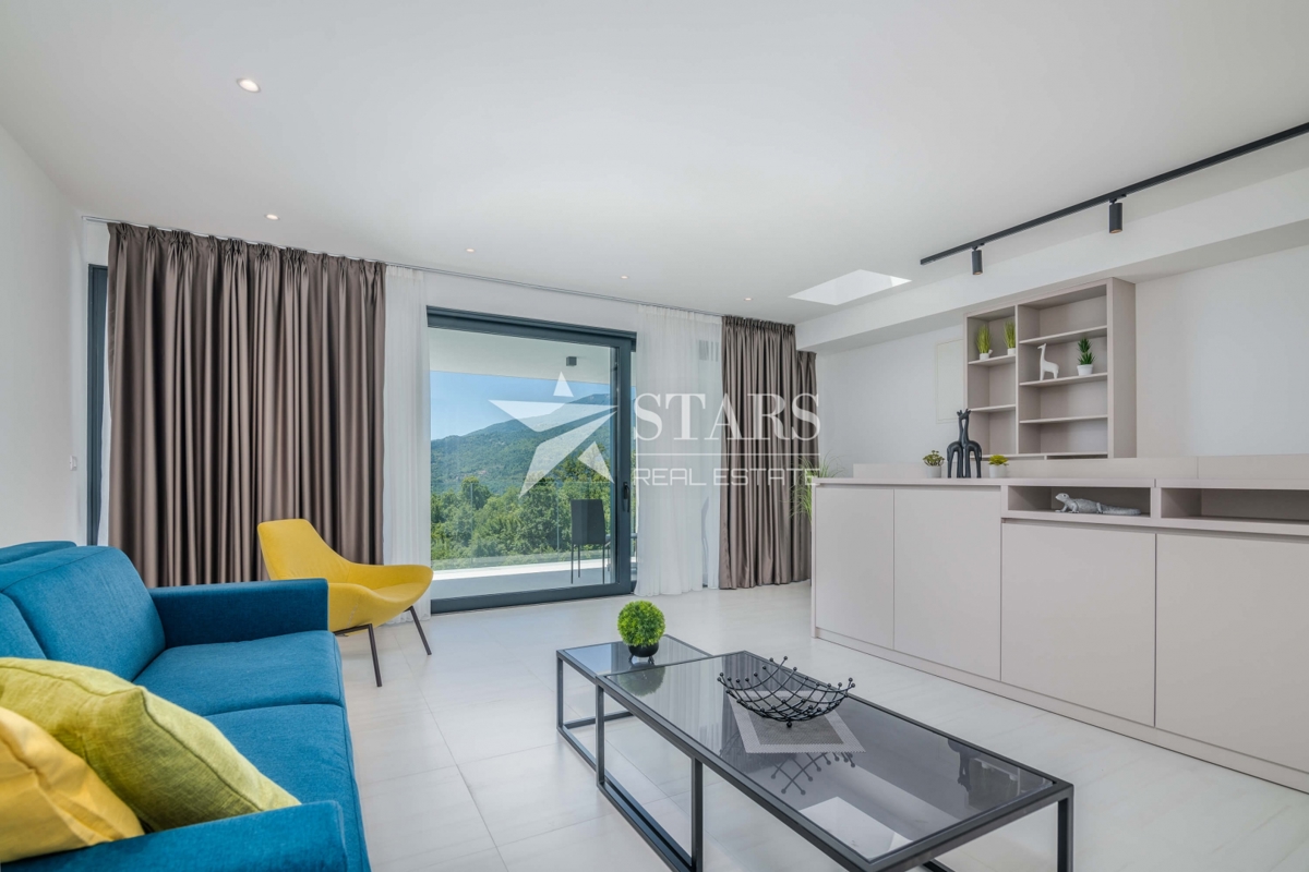 Hiša Veprinac, Opatija - Okolica, 264,40m2