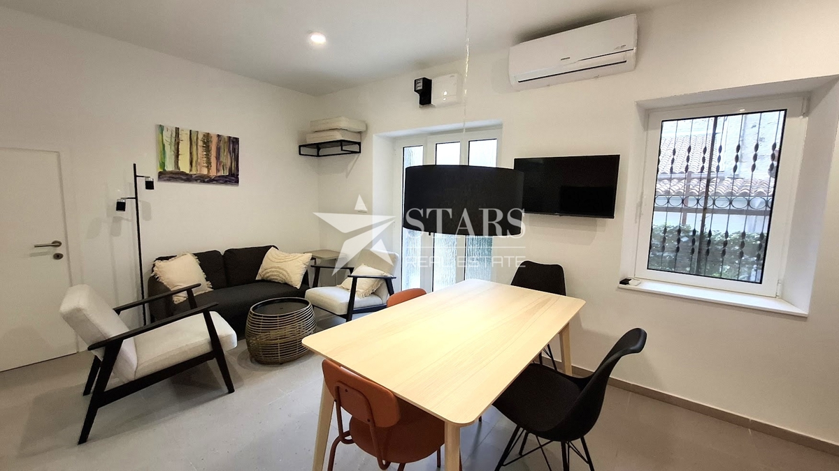 Stanovanje Rovinj, Grisia, 32m2
