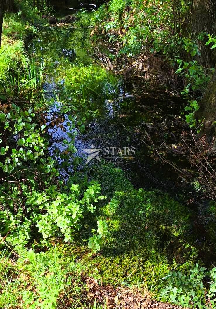 Josipdol - Stavbno zemljišče 994 m² - mirna lokacija ob potoku