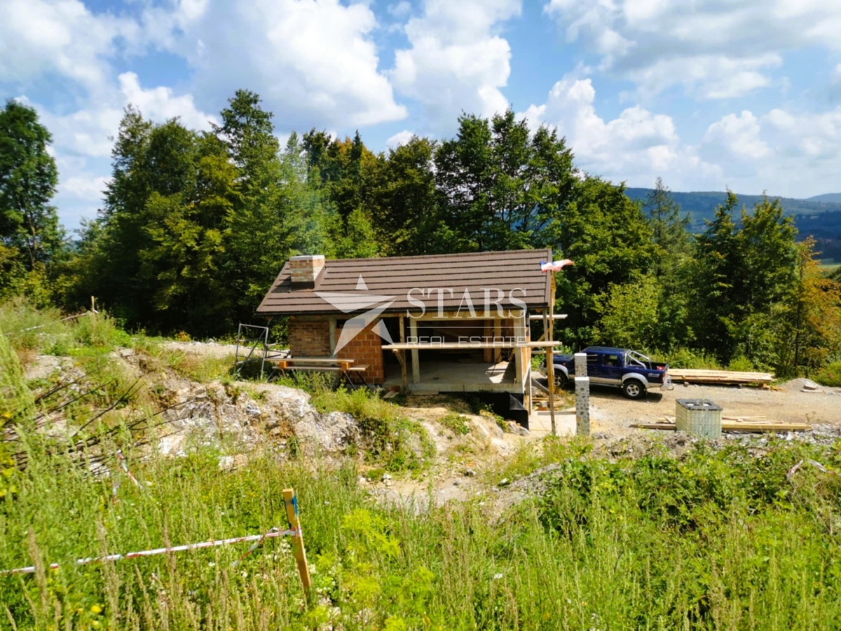 Josipdol - Privlačno zemljišče z razgledom – 2.767 m²
