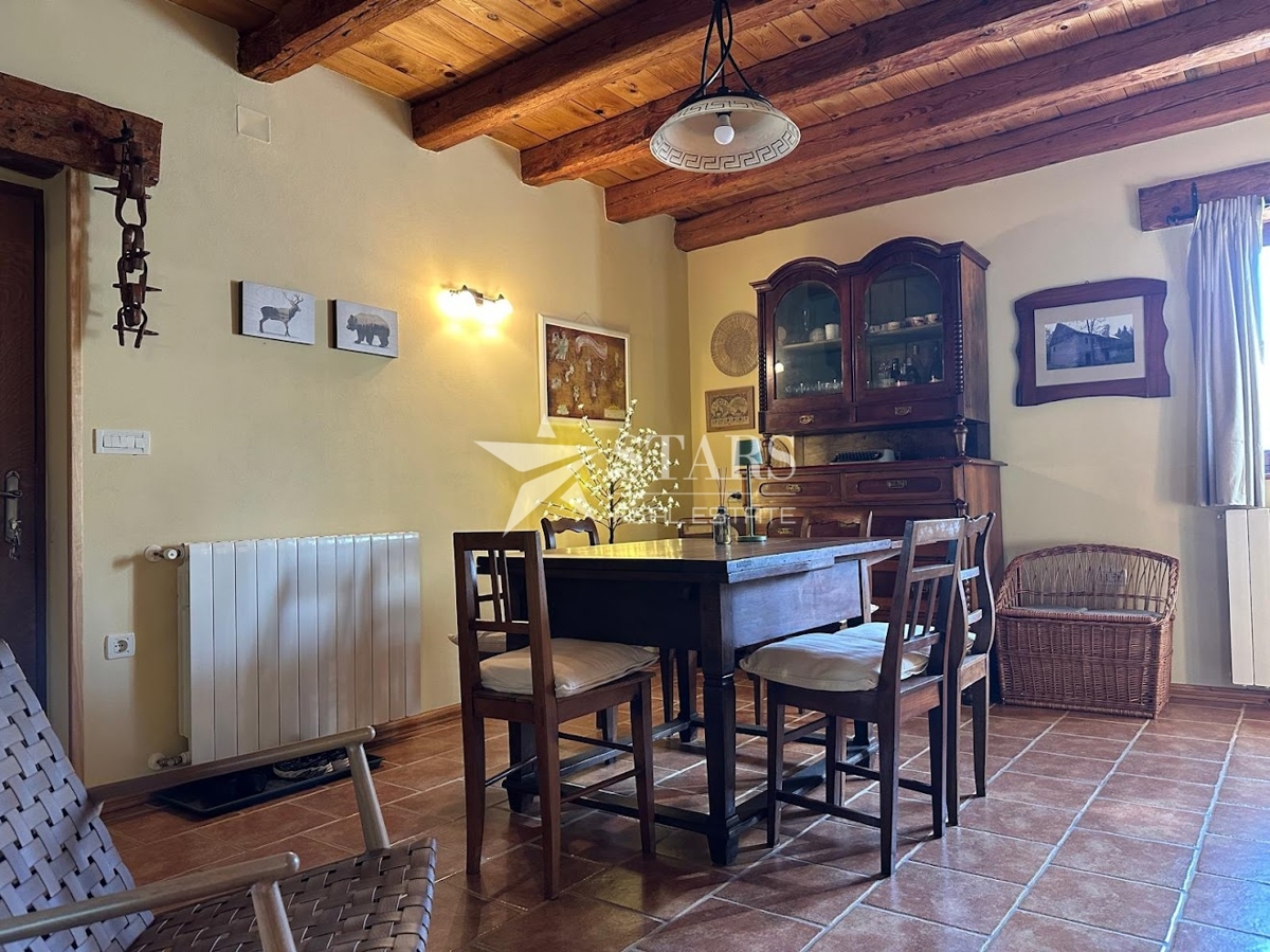 Gorski kotar, Delnice – Ekskluzivna ponudba samo pri nas! Avtohtona hiša s prostornim zemljiščem