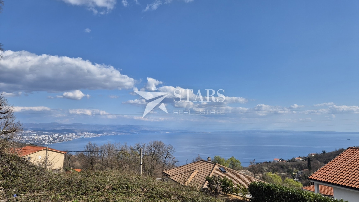 Opatija – samostojna hiša v roh-bau fazi s panoramskim pogledom na morje
