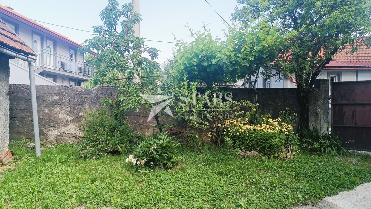 Ogulin - VEČNAMENSKA NEPREMIČNINA V MESTNEM CENTRU (290 m2)
