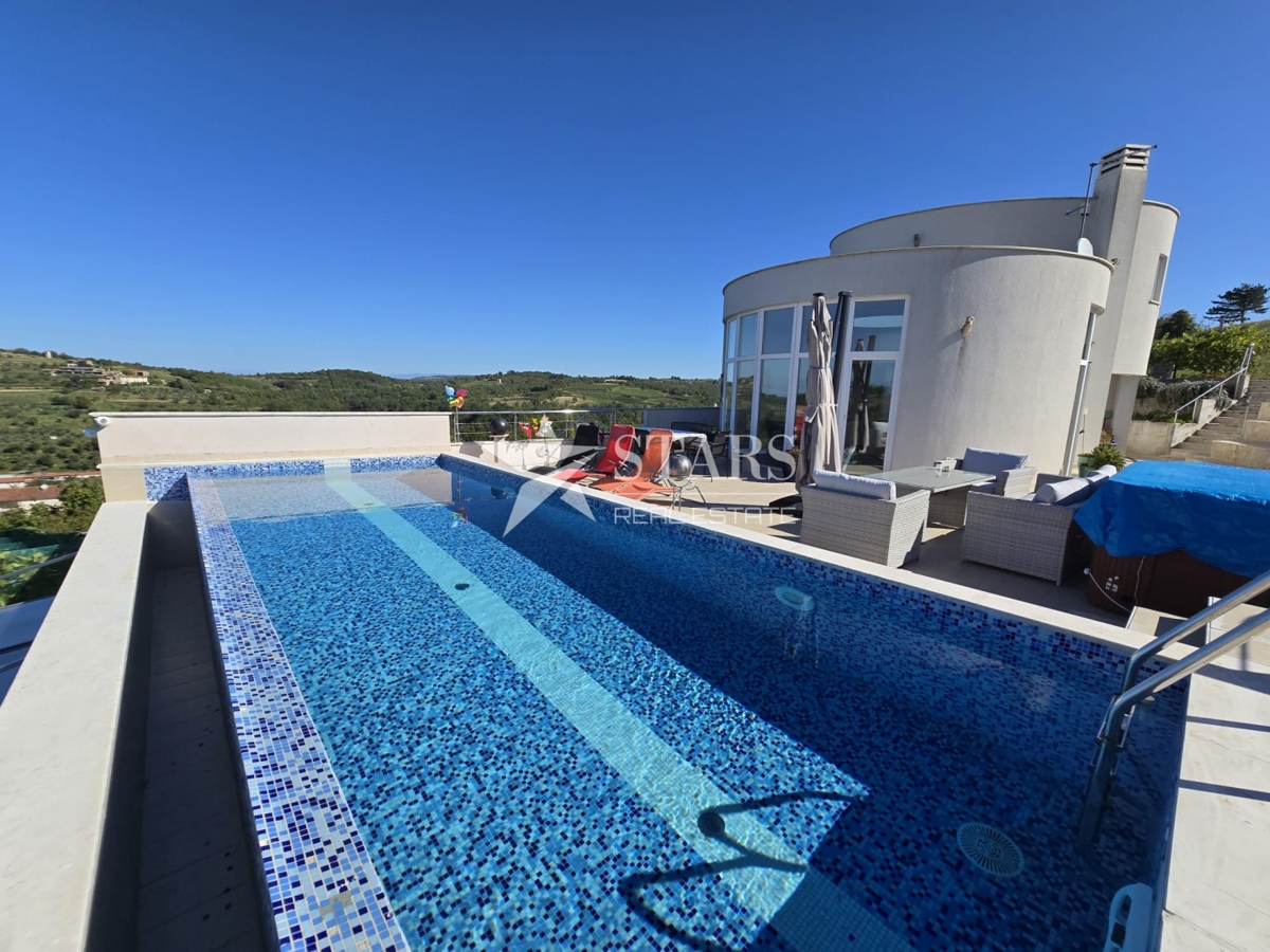 Momjan, Istra – Luksuzna vila z bazenom