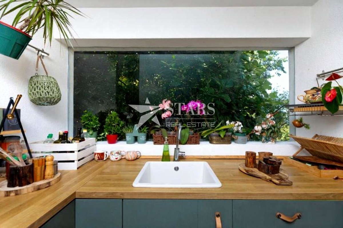 Crikvenica – stanovanje za tiste, ki vidijo potencial v 115 m² s pogledom na morje