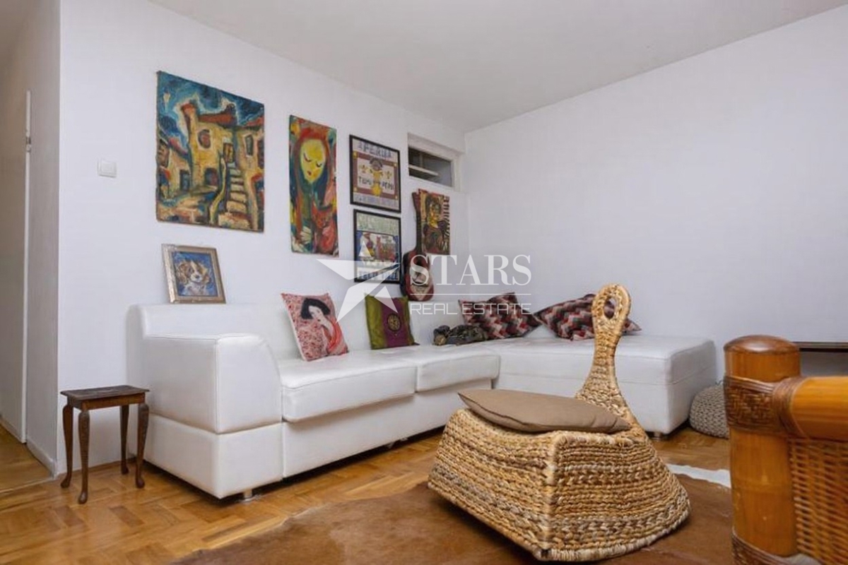 Crikvenica – stanovanje za tiste, ki vidijo potencial v 115 m² s pogledom na morje