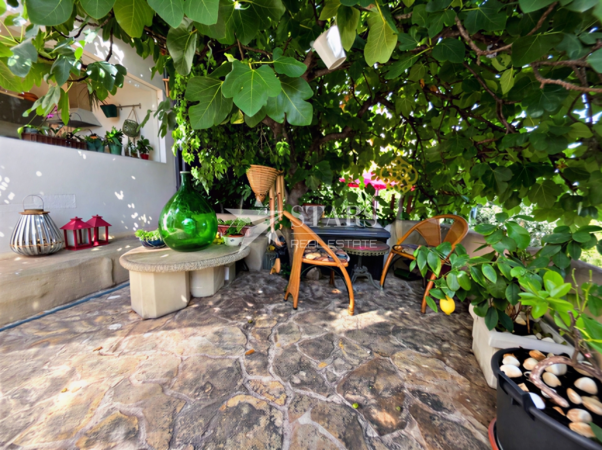 Crikvenica – stanovanje za tiste, ki vidijo potencial v 115 m² s pogledom na morje