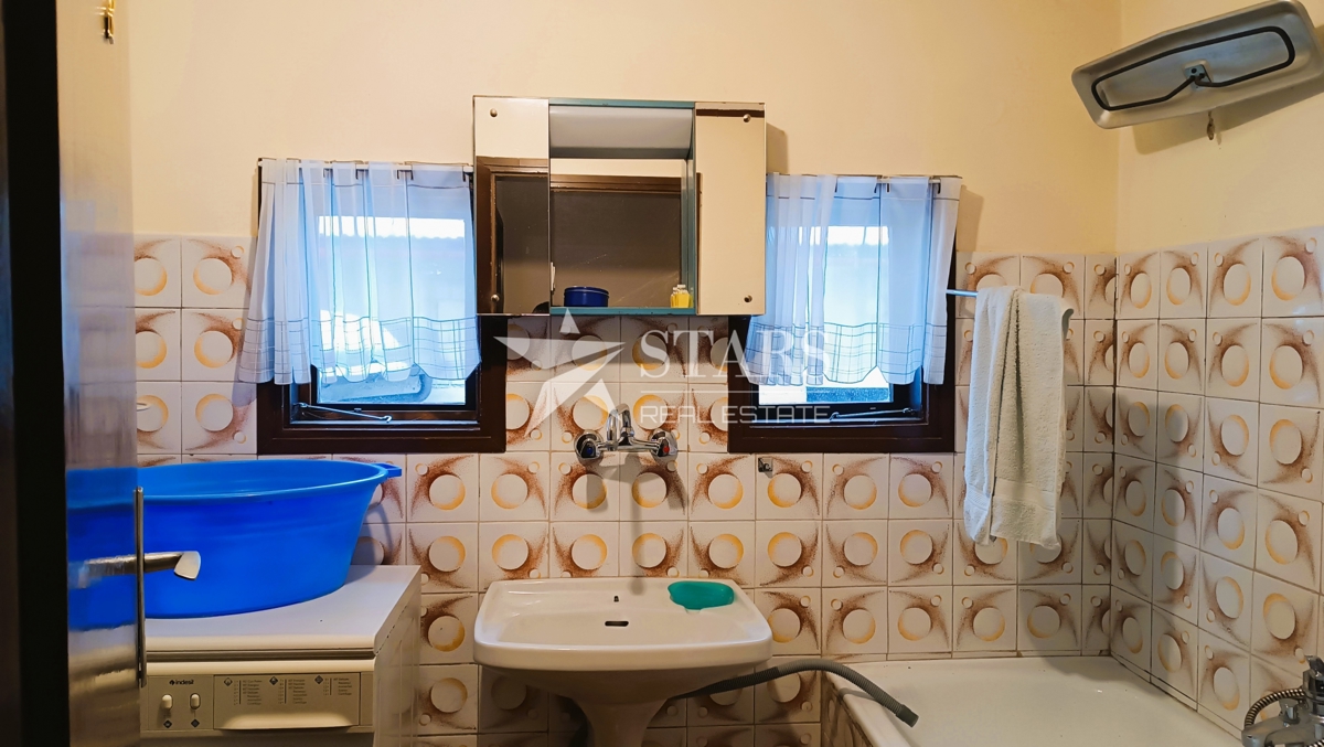 Ogulin - Hiša, vrt, dodatna hiša - takoj vseljivo!