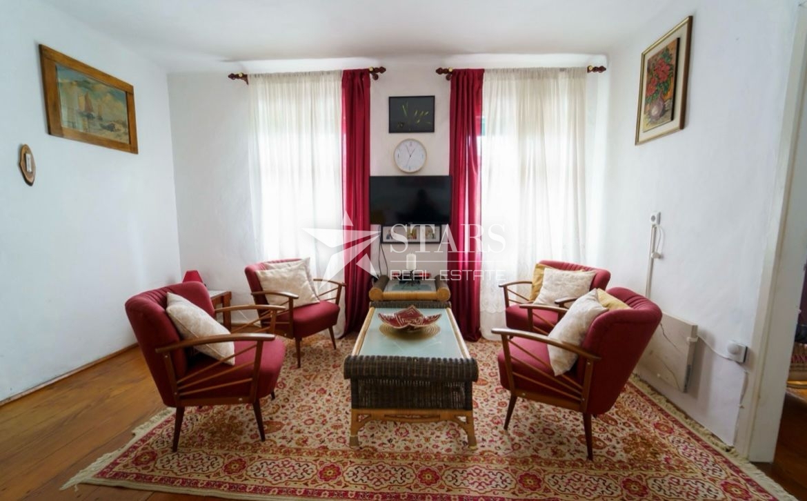 Hiša Delnice, 200m2