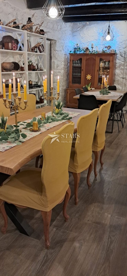 Hiša Delnice, 200m2