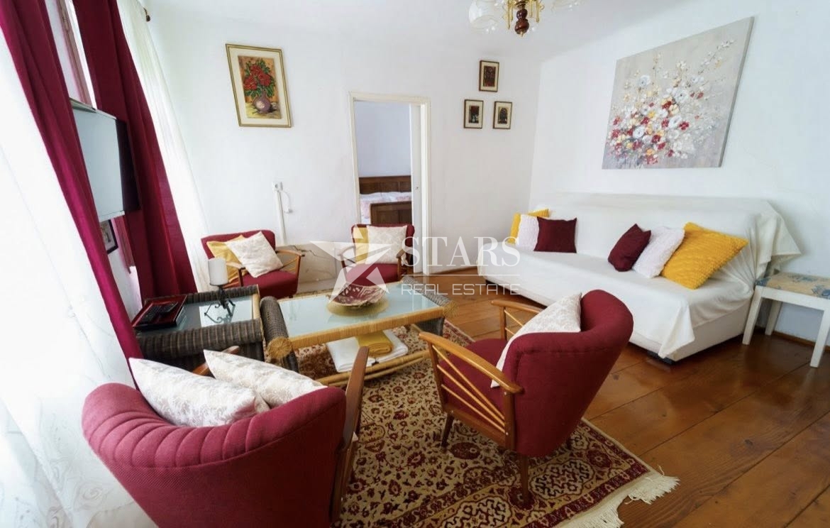 Hiša Delnice, 200m2