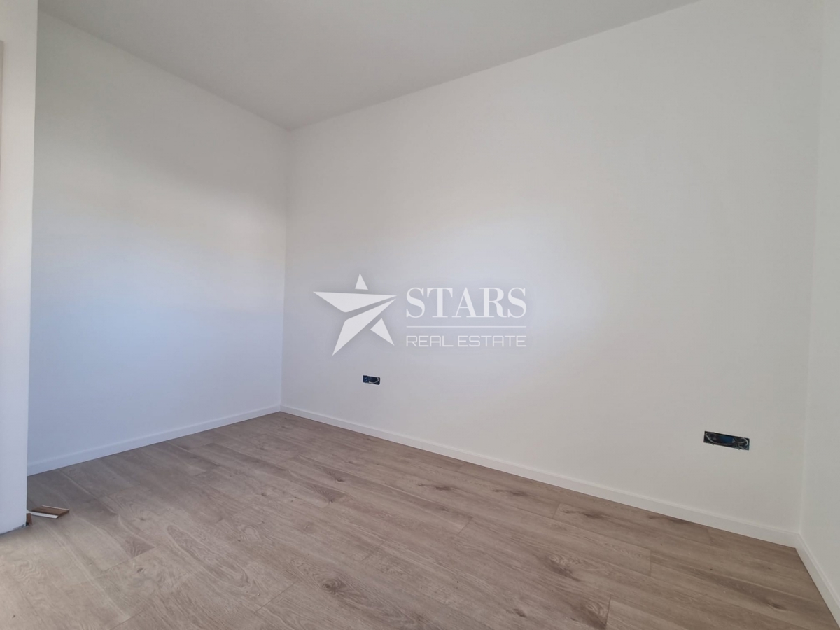 Otok Krk, Čižići, dvosobni apartma z dnevno sobo v novogradnji 