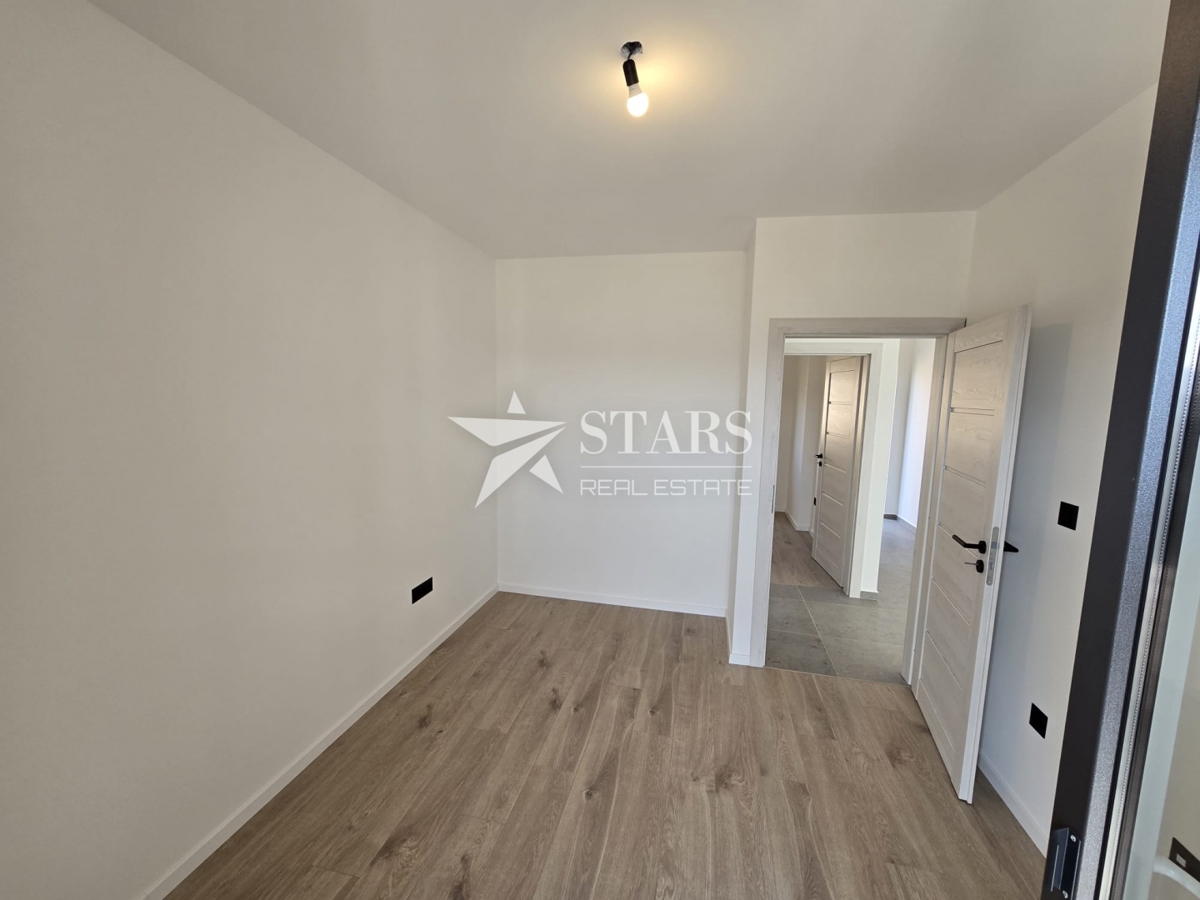 Otok Krk, Čižići, dvosobni apartma z dnevno sobo v novogradnji 