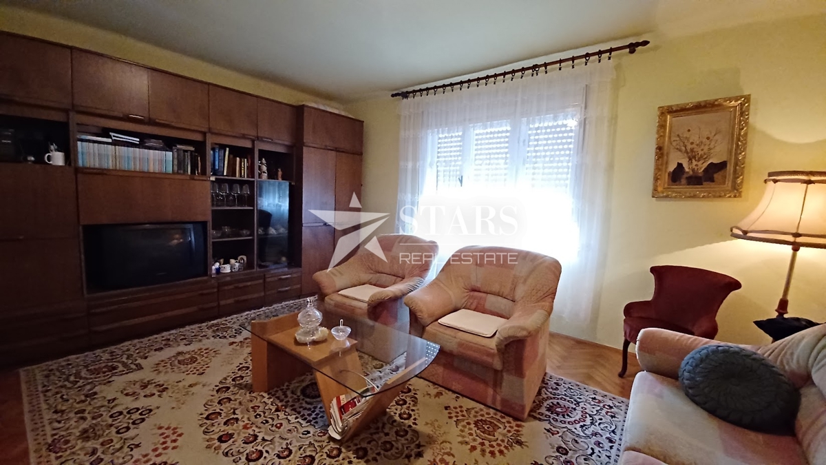 Hiša Ravna Gora, 170m2