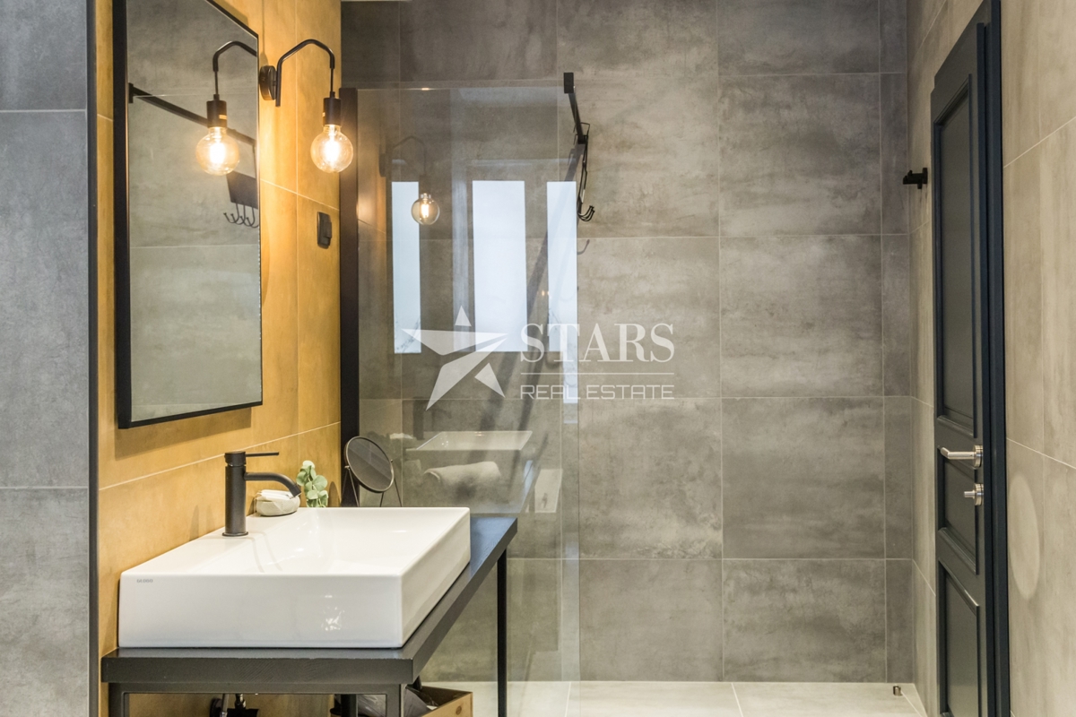 Rijeka, Center – 150 m² stanovanje preurejeno v 3 apartmaje – Odlična investicijska priložnost