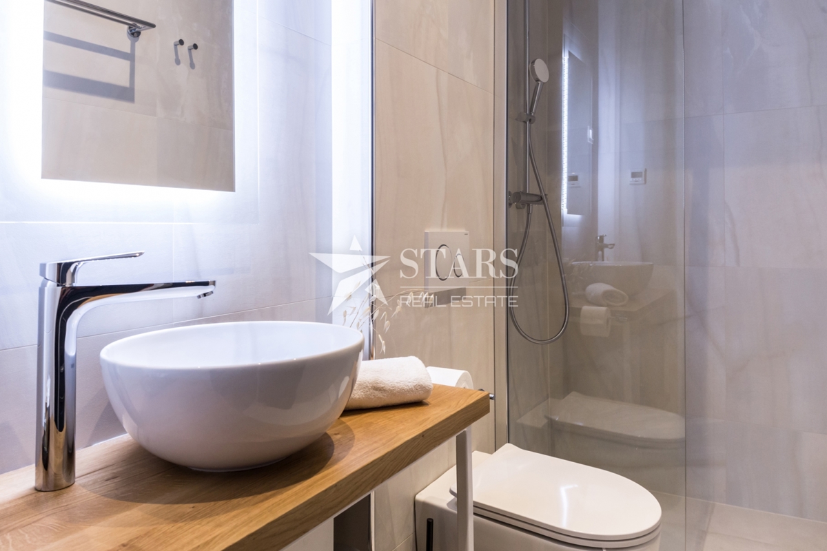 Rijeka, Center – 150 m² stanovanje preurejeno v 3 apartmaje – Odlična investicijska priložnost