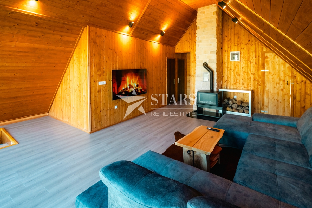 Gorski kotar, Mrkopalj – Samostojna hiša z velikim zemljiščem