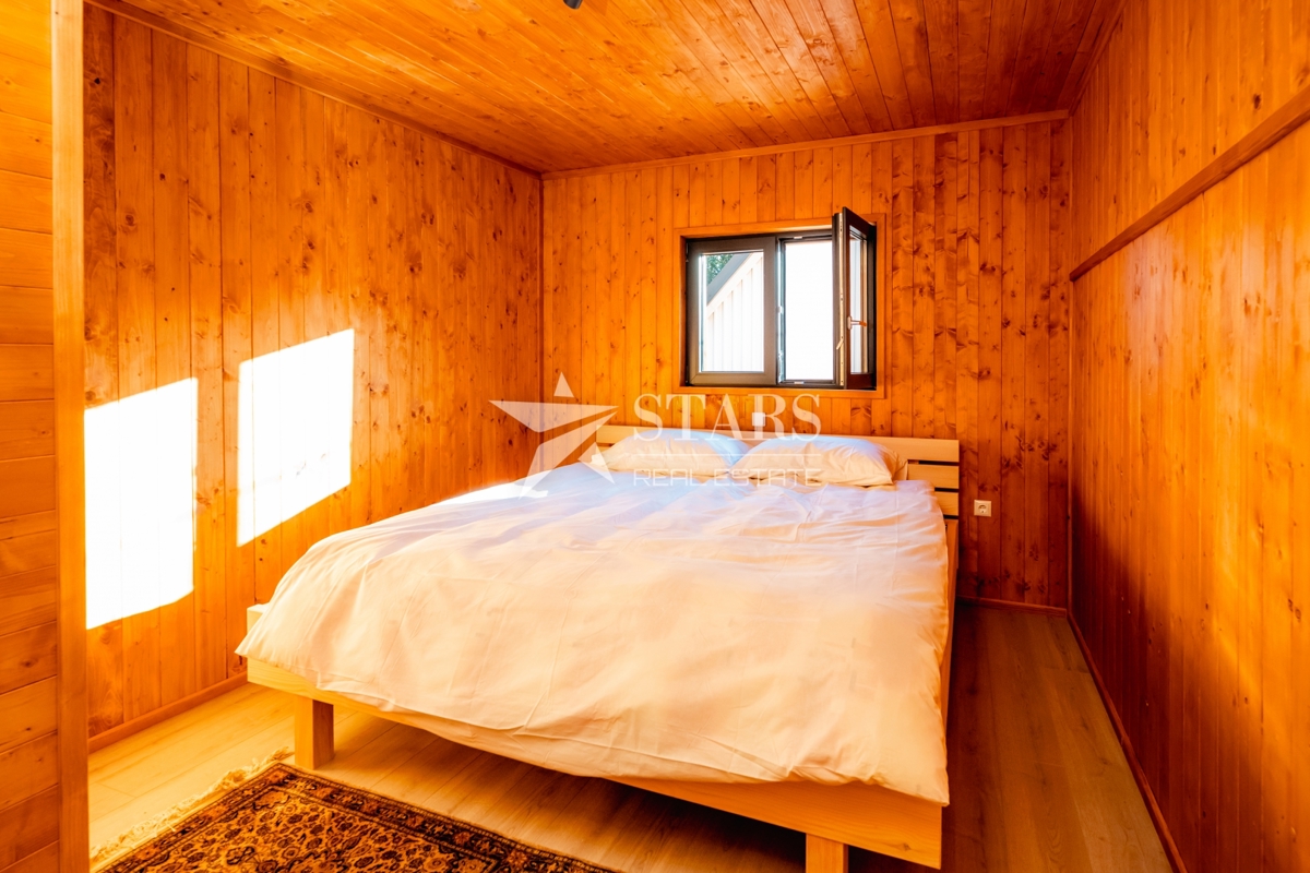 Gorski kotar, Mrkopalj – Samostojna hiša z velikim zemljiščem