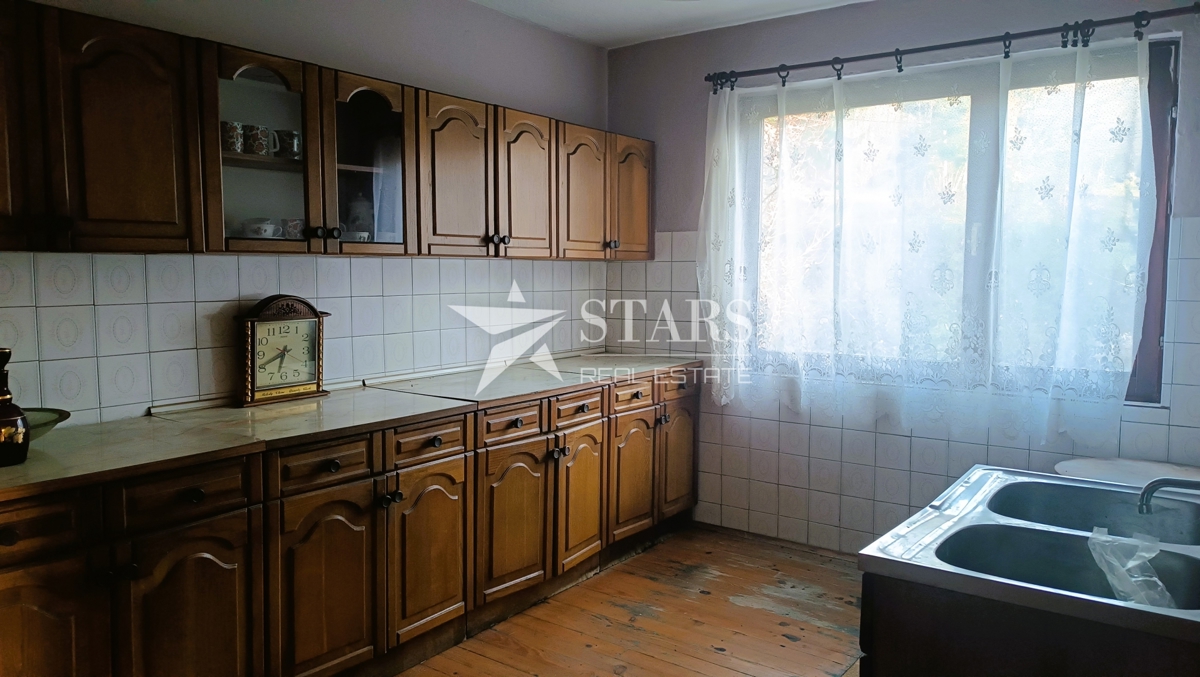 Hiša Hreljin Ogulinski, Ogulin, 153m2