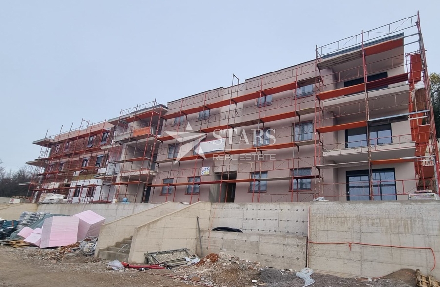 VIŠKOVO, DONJI JUGI – NOVA GRADNJA, stanovanje S4 2S+DS z vrtom in teraso v pritličju