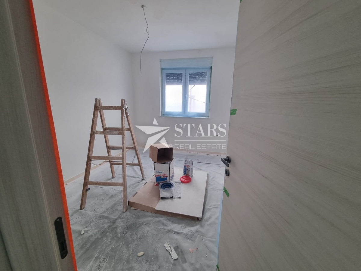 VIŠKOVO, DONJI JUGI – NOVA GRADNJA, stanovanje S4 2S+DS z vrtom in teraso v pritličju